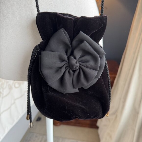 Vintage 90s Black Velvet Pouch Evening Bag Crossbody - Picture 3 of 14